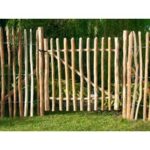 Staketenzaun Tor Gartentor Kastanienzaun Haselnuss 120x100 cmDieses hochwertige Staketenzaun Tor 120x100 cm ist die ideale Er